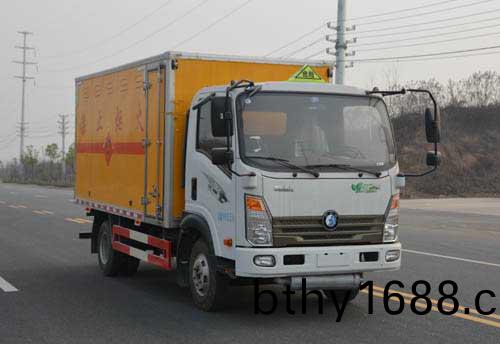 重汽王牌4噸爆破器材運輸車