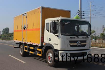 東風多利卡10噸腐蝕(shi)性物品廂式運輸車