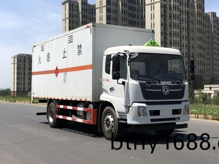 東風天錦6.2米/6.8米易燃(ran)氣(qi)體廂式(shi)運輸(shu)車