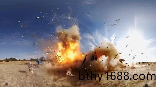 炸藥(yao)運輸車齣車禍(huo)到(dao)底有多危險？會(hui)引爆炸藥嗎？